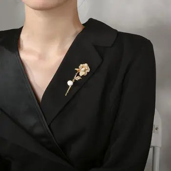Брошь серии Romantic Rose Pearl Изысканный Значок с цветочным Кристаллом Темперамент Женский Костюм Булавка для воротника пальто